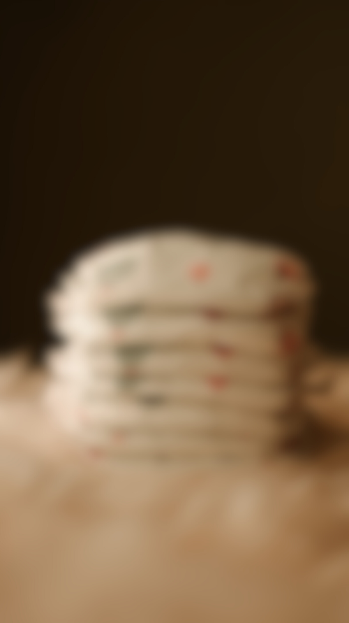 Medium taped Diaper 4-8kgs. 26/pack